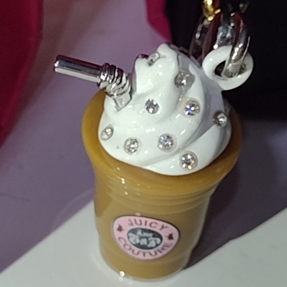 🧦 Holiday ✨ Whipped Sparklyl Cream Ice ☕ Fun 🧦 Stuffer Never Removed 🎁 - Picture 2 of 8